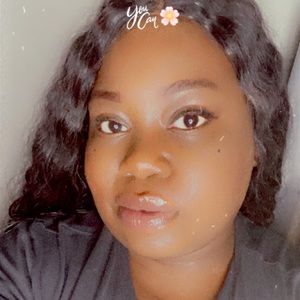 Meet your Posher, Nikki